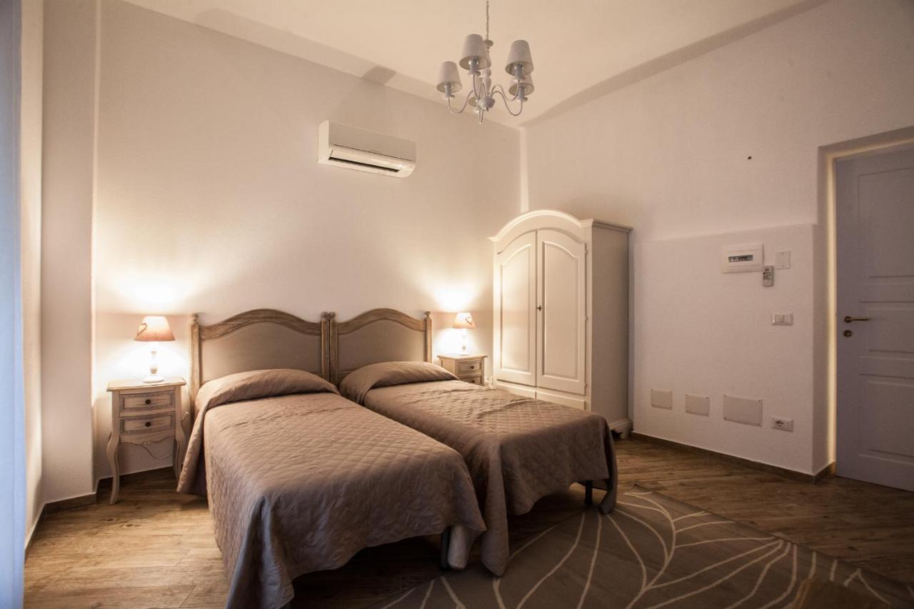 City Garden Guest House Olbia Kültér fotó