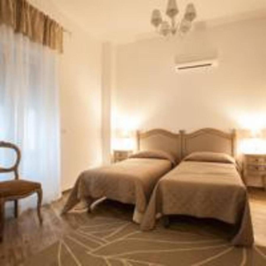 City Garden Guest House Olbia Kültér fotó