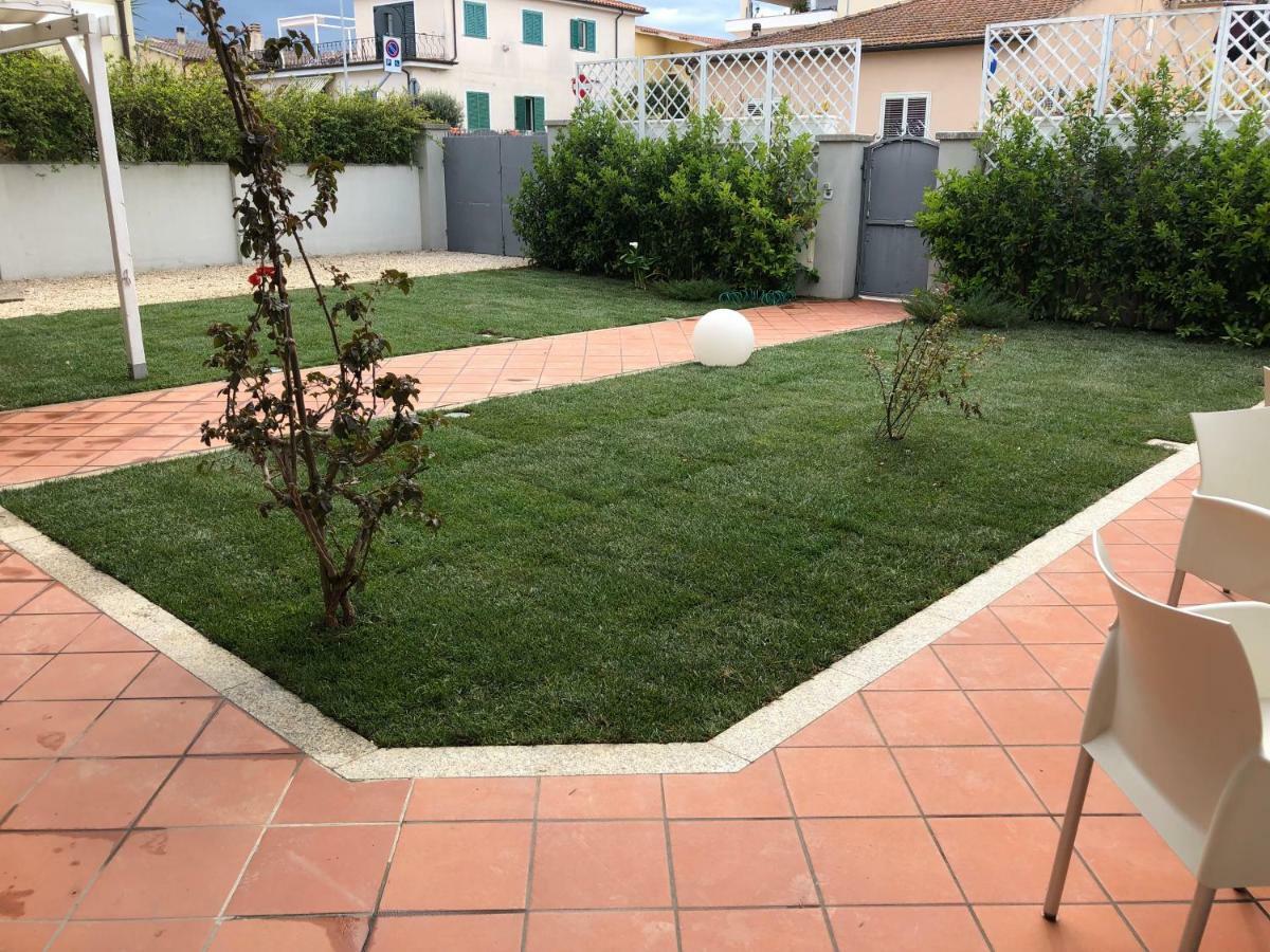 City Garden Guest House Olbia Kültér fotó